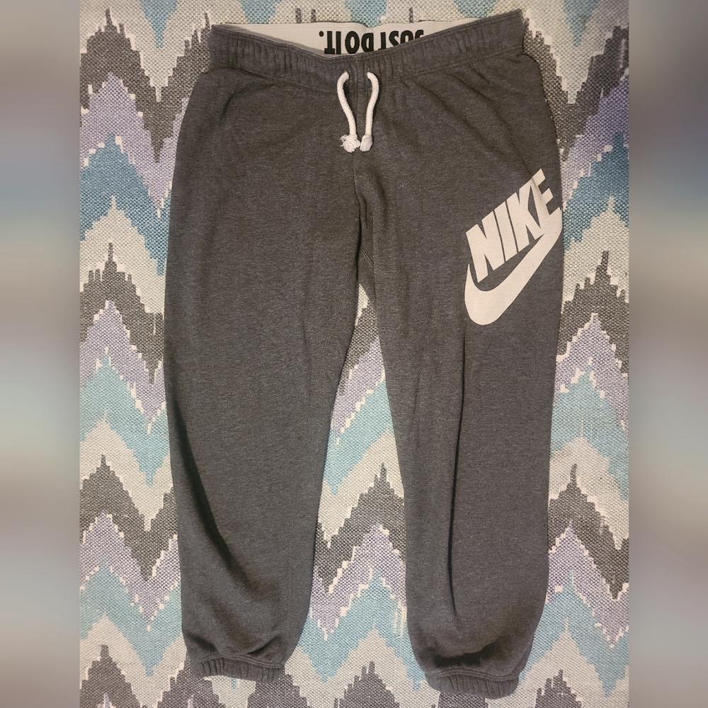 NIKE Grey Joggers